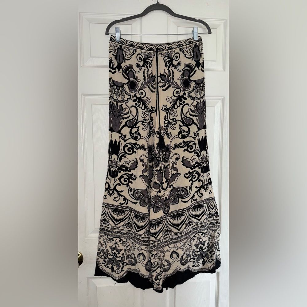 Flying Tomato Printed Wide Leg Boho floral Pants Size Large EUC